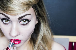 怎样可以瘦脸瘦双下巴