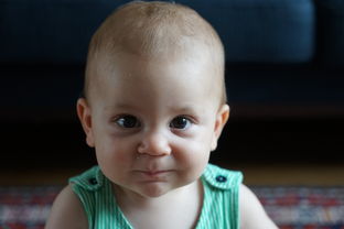 怎么才能让胸部变小一点呢男生